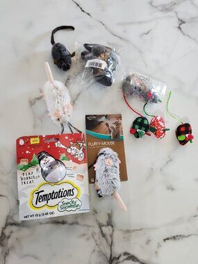 Cat Toys bundle mice and snowman